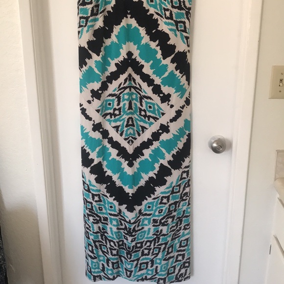 INC Maxi dress with embellishment on neck - Picture 3 of 4